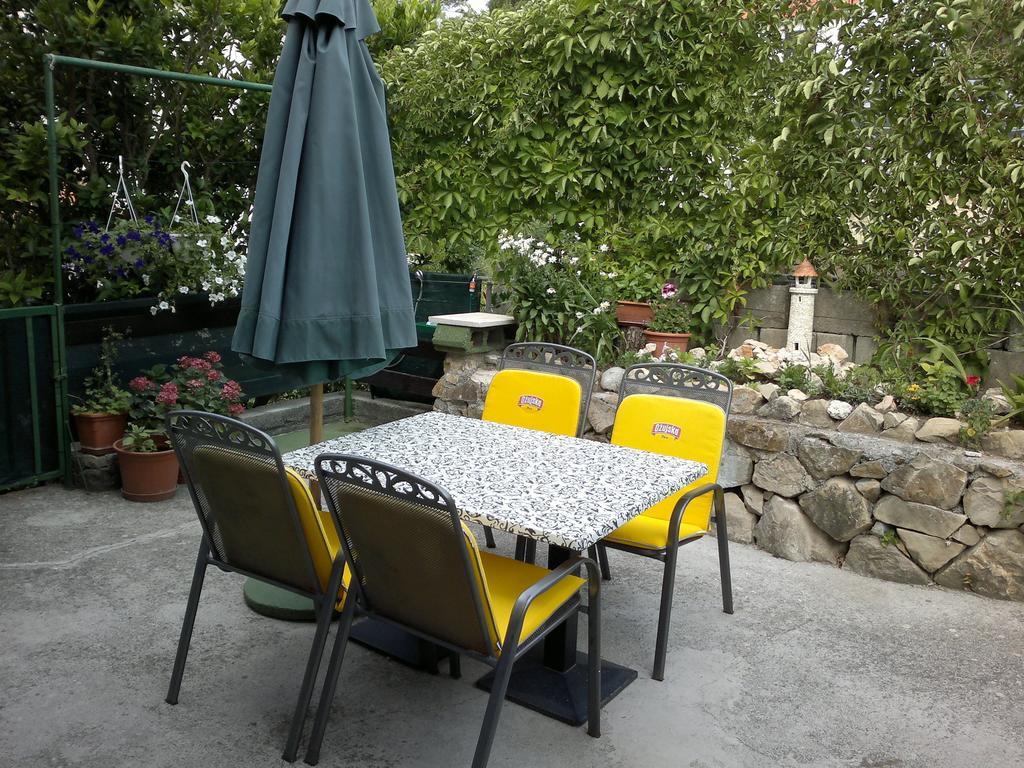 Guest House Violeta Palit Habitación foto